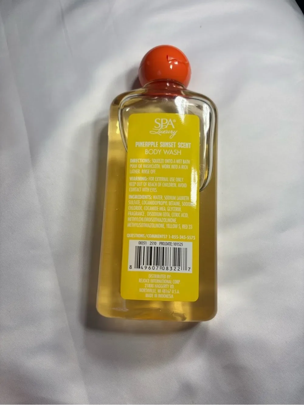 New 4 Pineapple Sunset Body Care Set - Orange